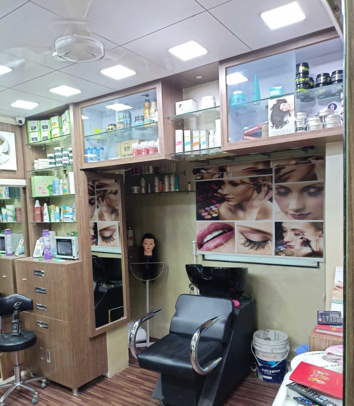 New Prabhat Family Salon-Spa