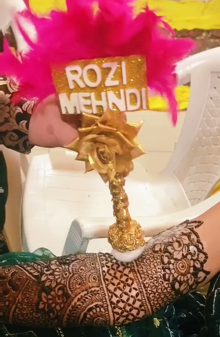 Rozi Mehndi Art