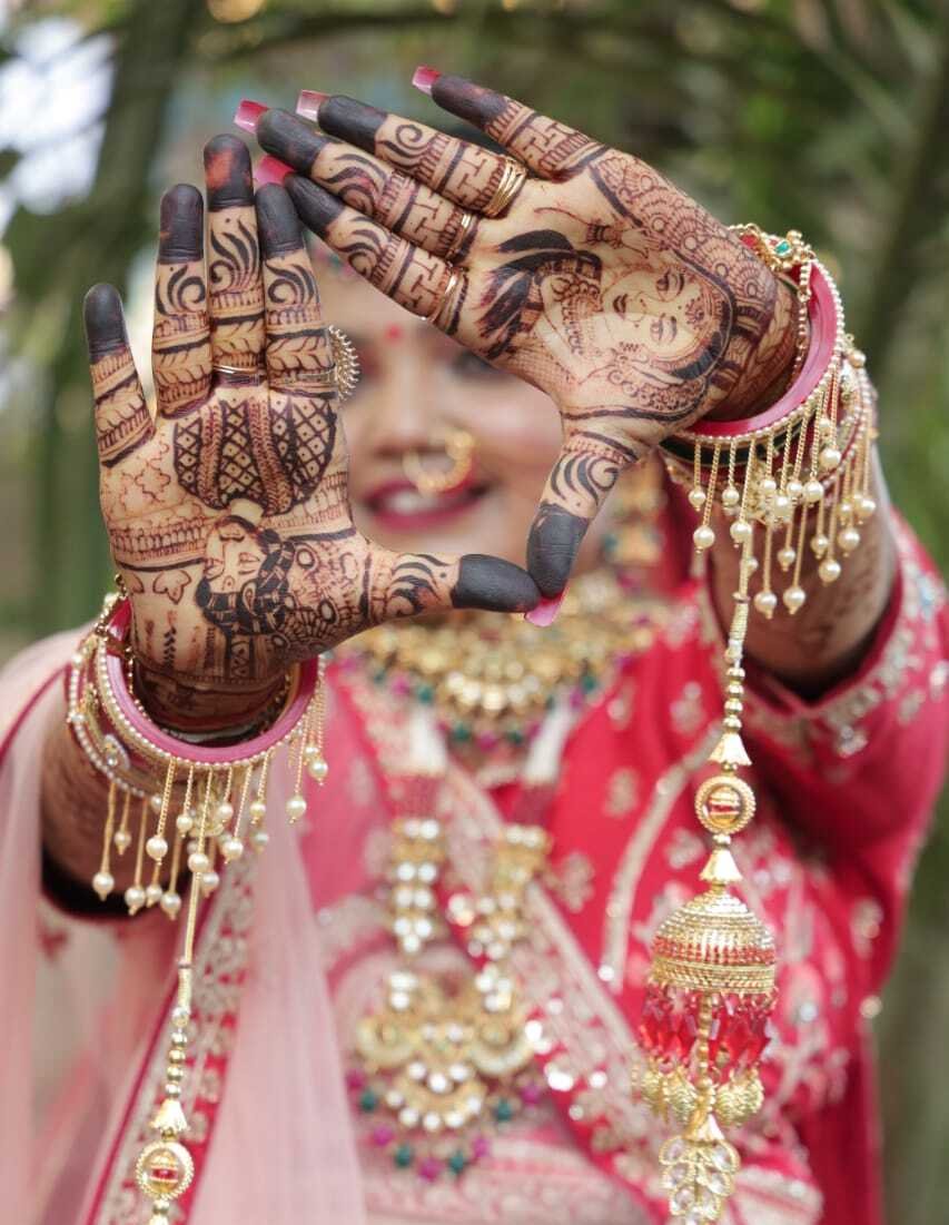 Rinal Designer Mehndi