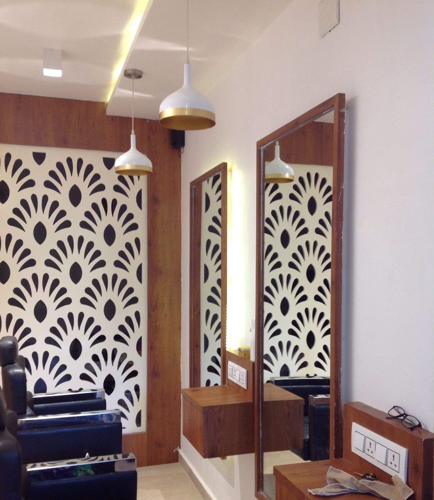 Vimal Beauty Parlour