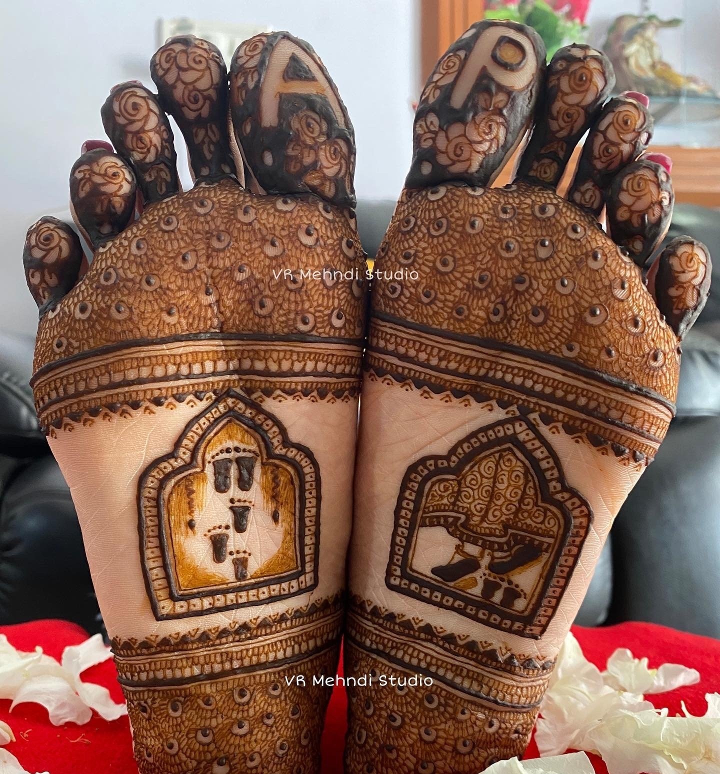 Vr Mehndi Studio