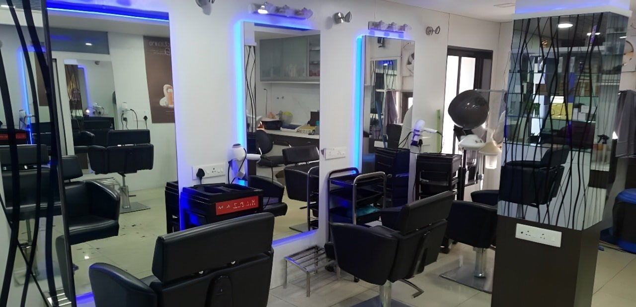 The Enox Salon
