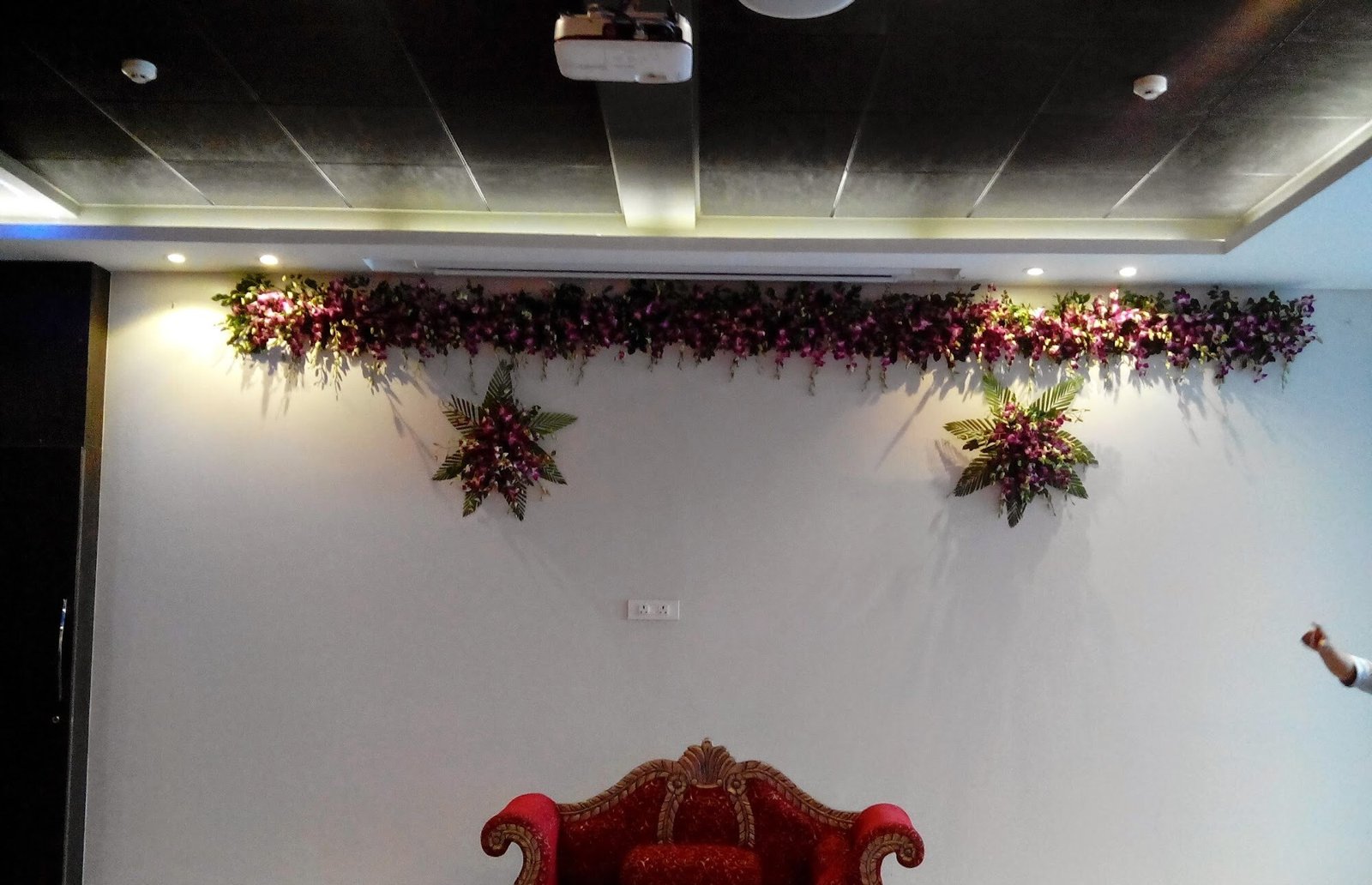 Romi Brothers Flower & Balloon Decoration