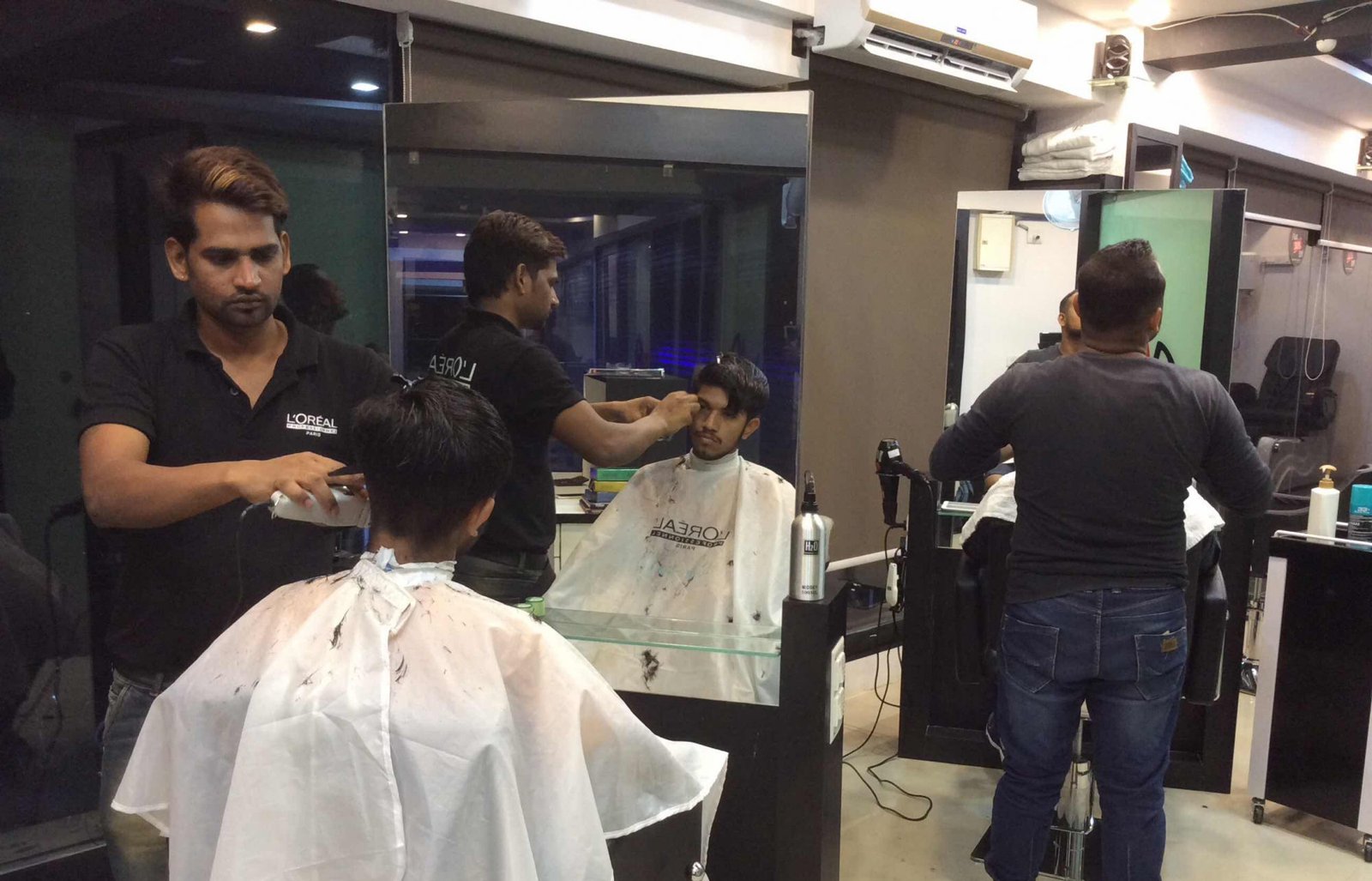 Waves The Salon