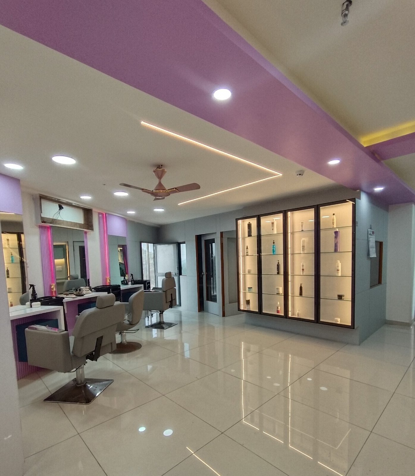 Aura Beauty Point