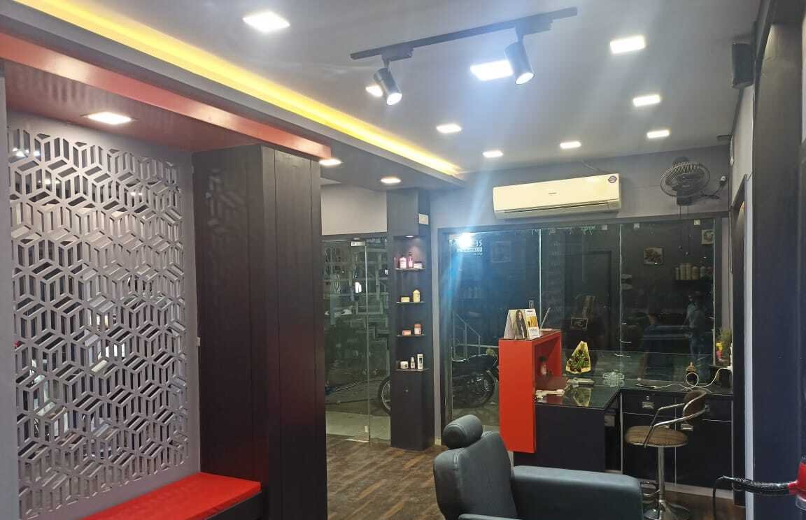 Haircraft Unisex Salon