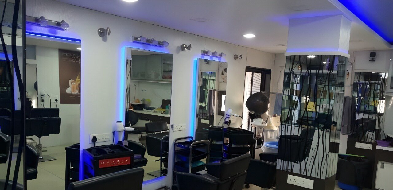 The Enox Salon