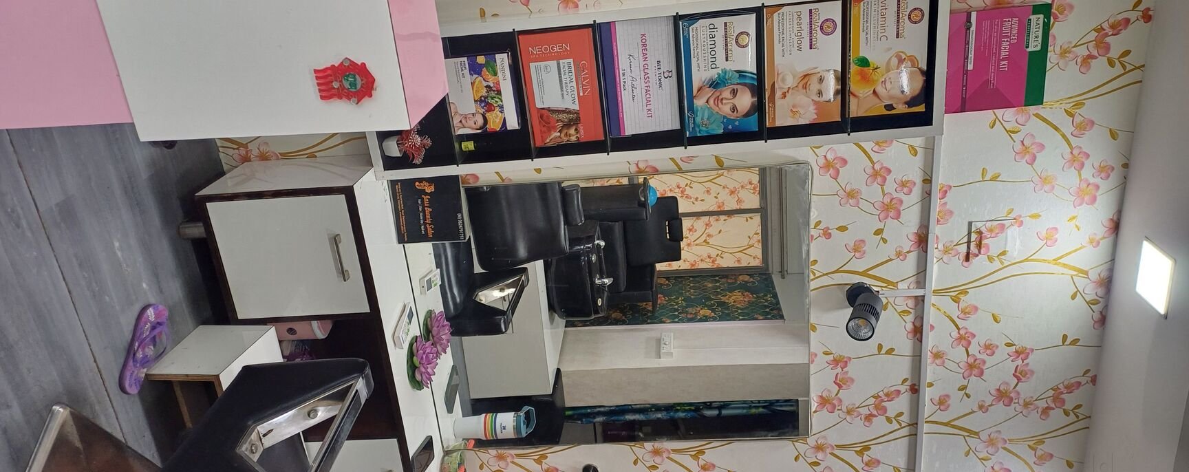 Jass Beauty Salon