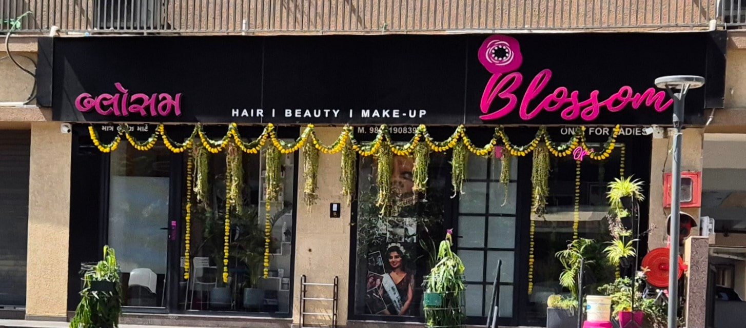 Blossom Hair Beauty Makeup