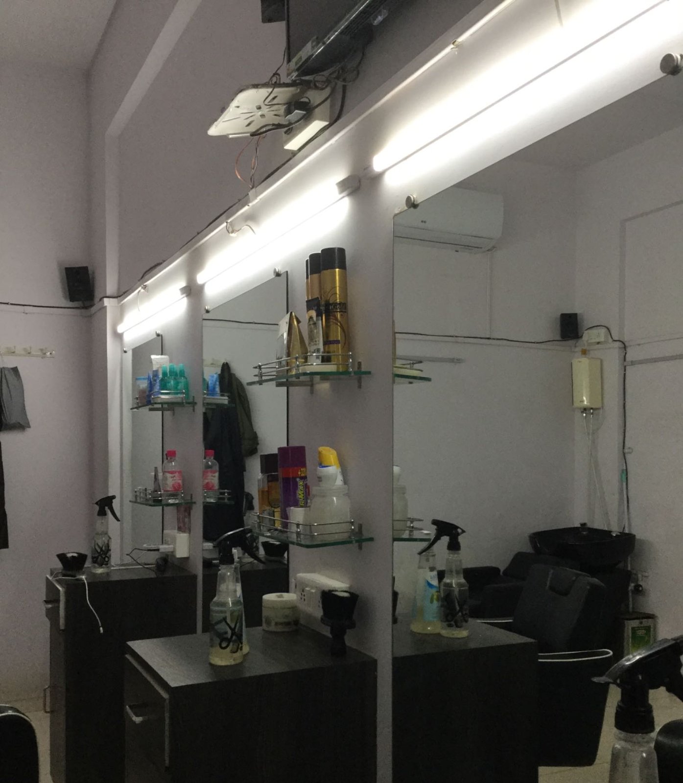 LASER Men's salon