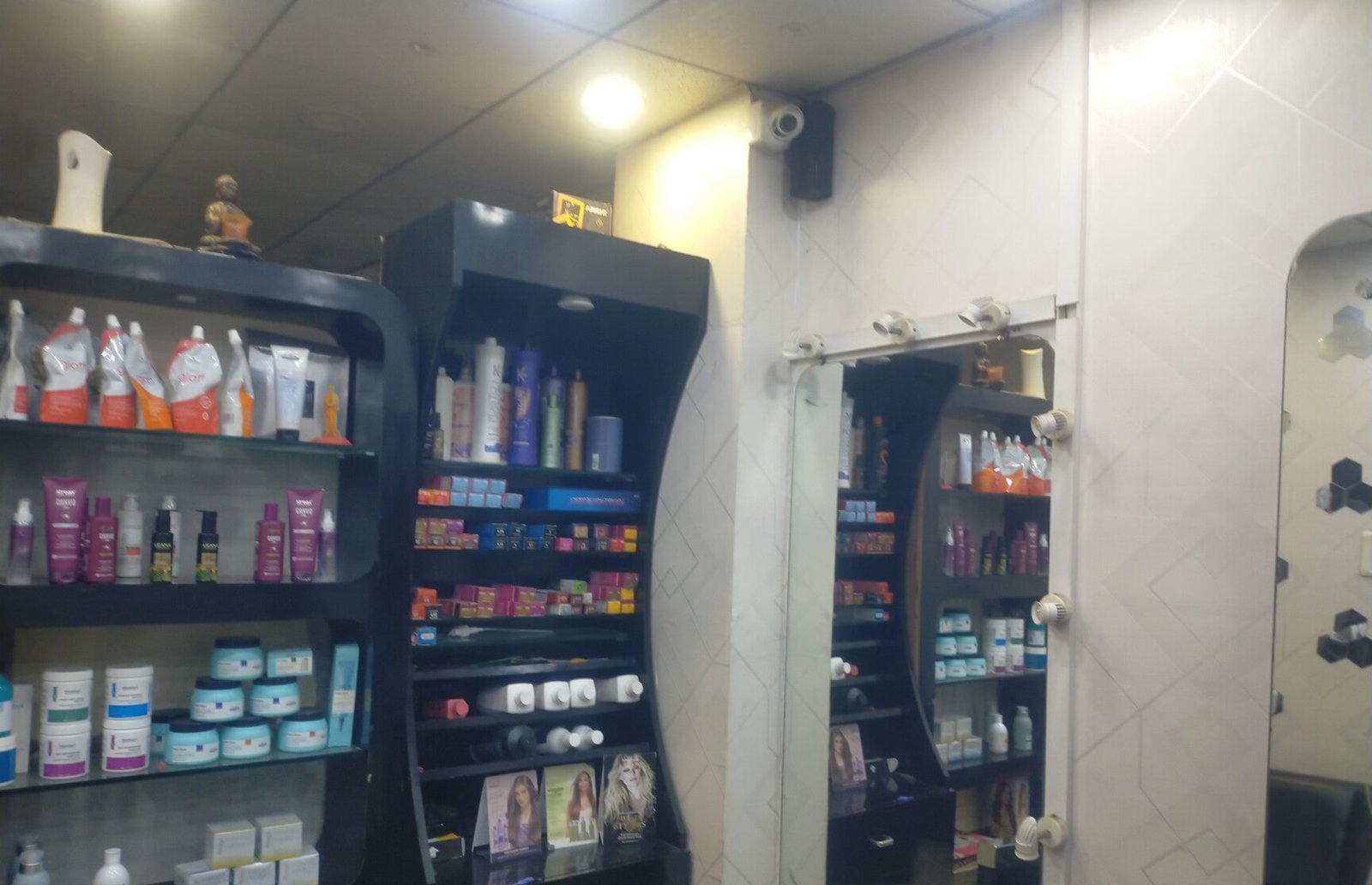 The Professional Beauty Point