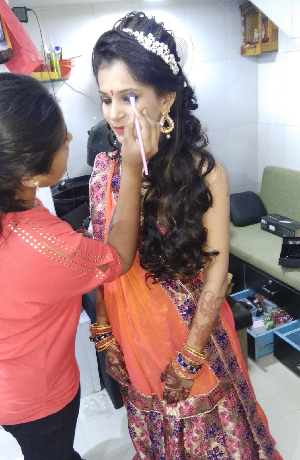 The New Raj Family Salon