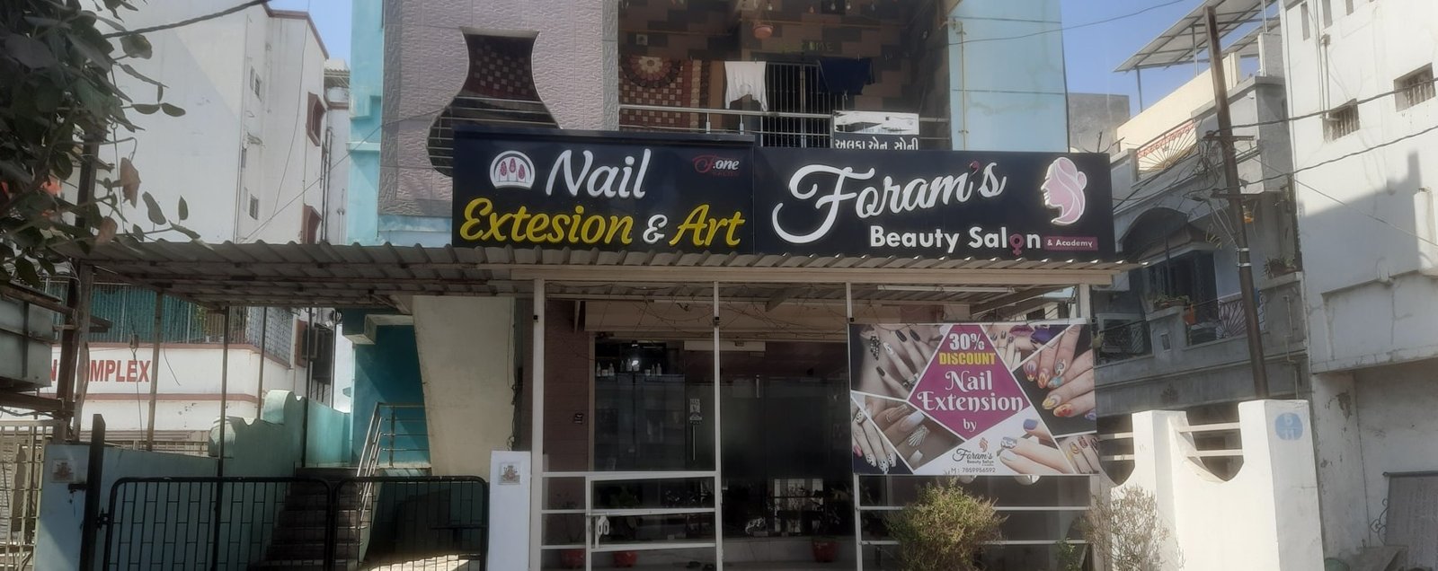 Foram's Beauty Salon & Academy