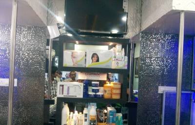 Super Hair & Beauty Salon