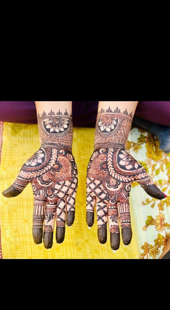 Shahrukh Mehendi Art