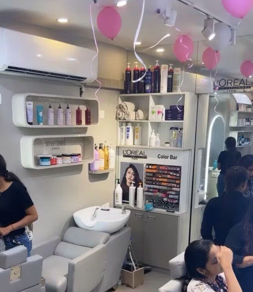A 1 Unisex Salon