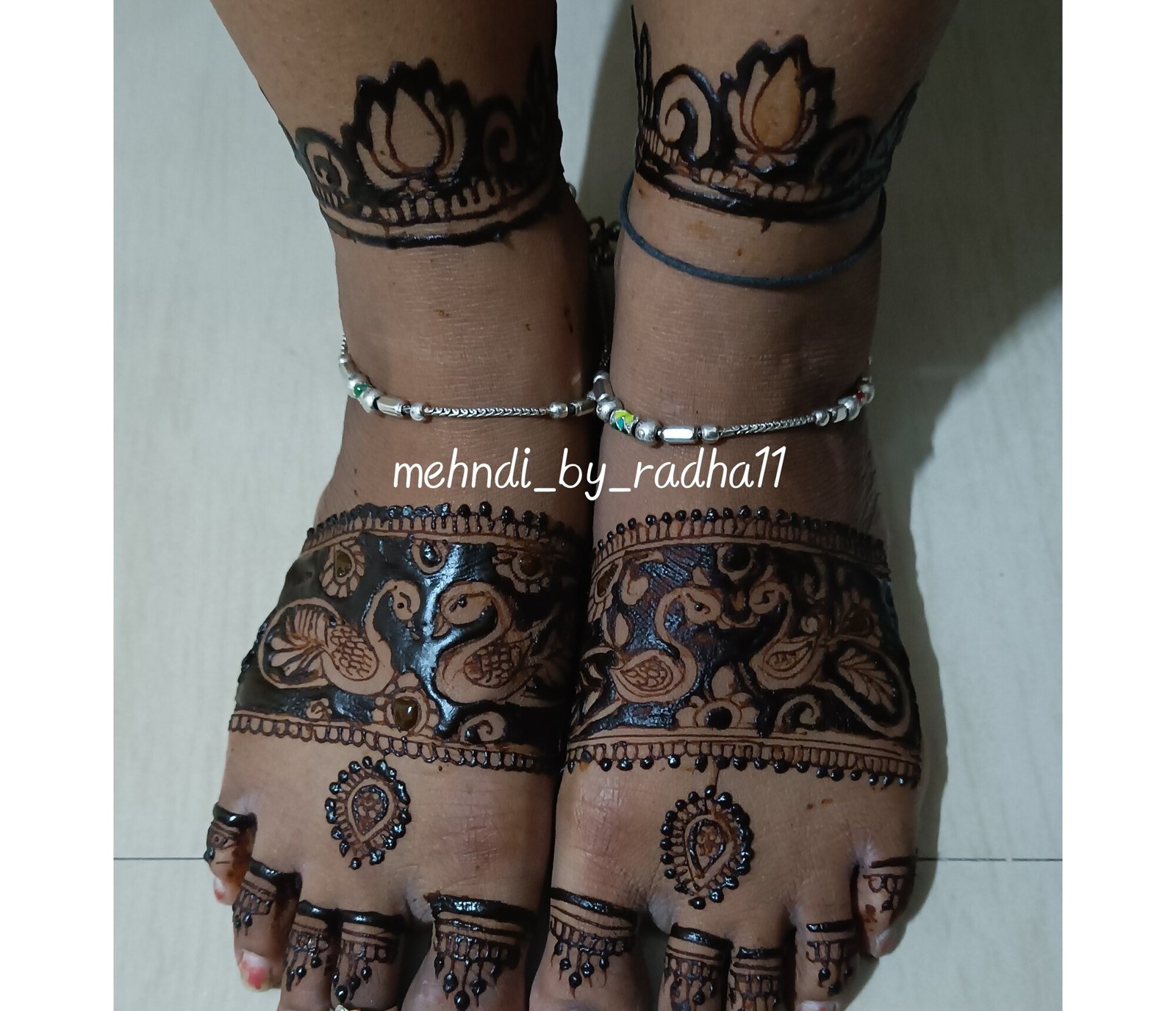 Rj Mehndi