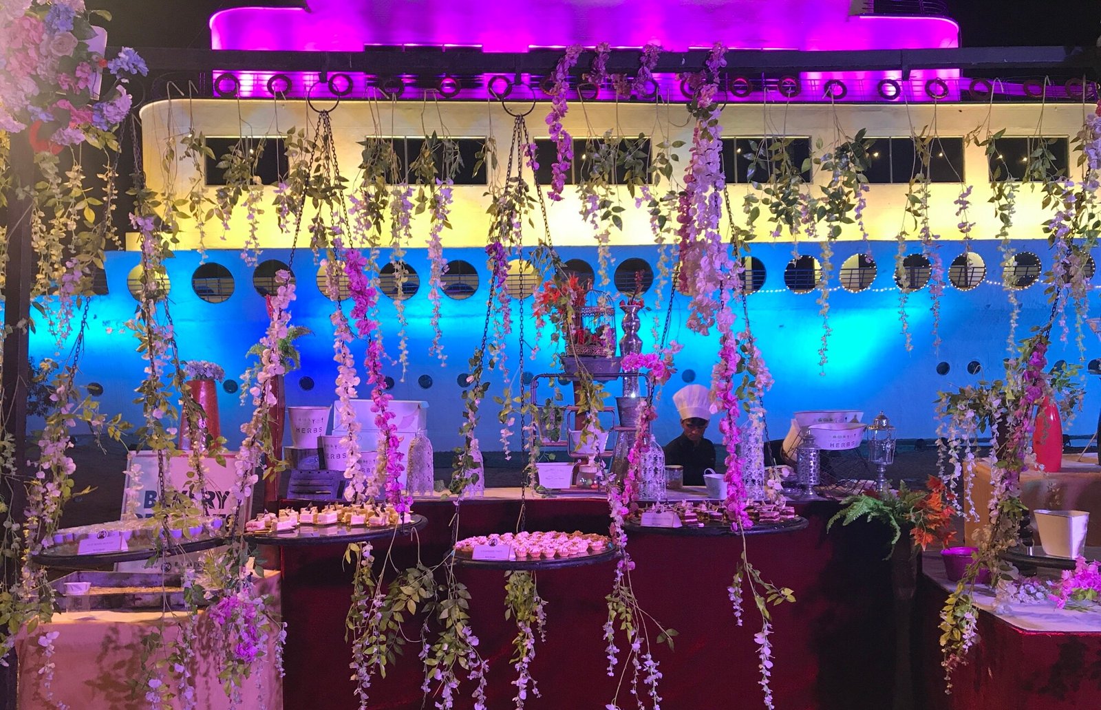 Gayatri Banquet And Lawn