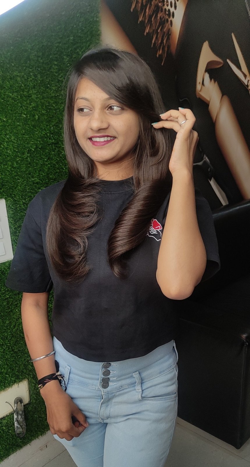 Rashmi Beauty Care (Only For Ladies)