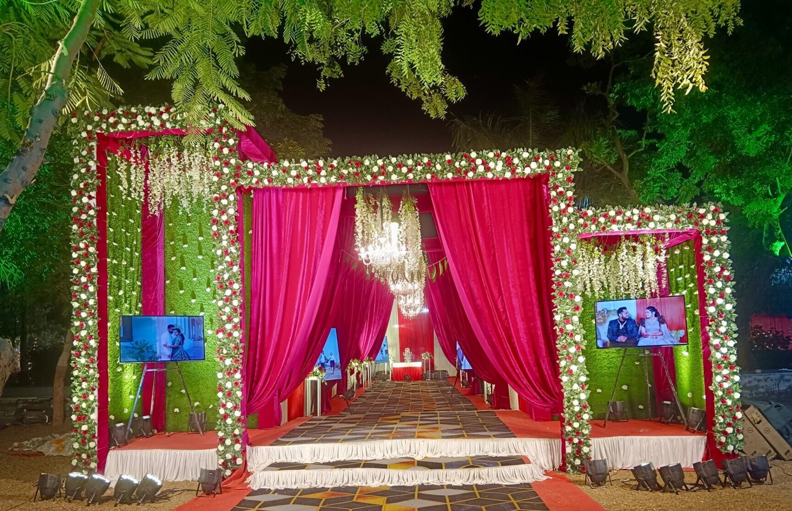 Shree Ganesh Mandap Decoration