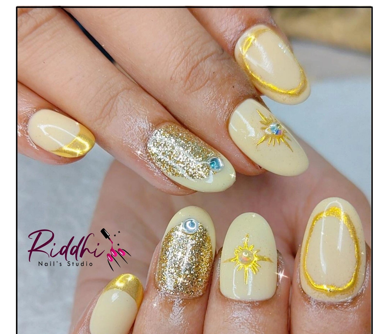 Riddhi Mehndi & Nail's Studio