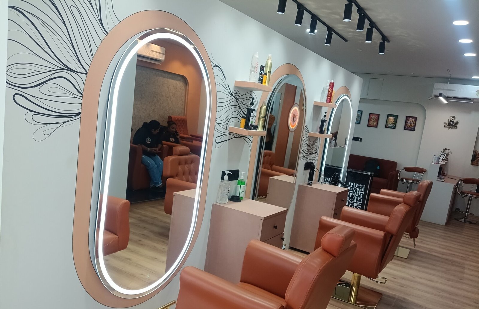 Style & soul ( the unisex salon)