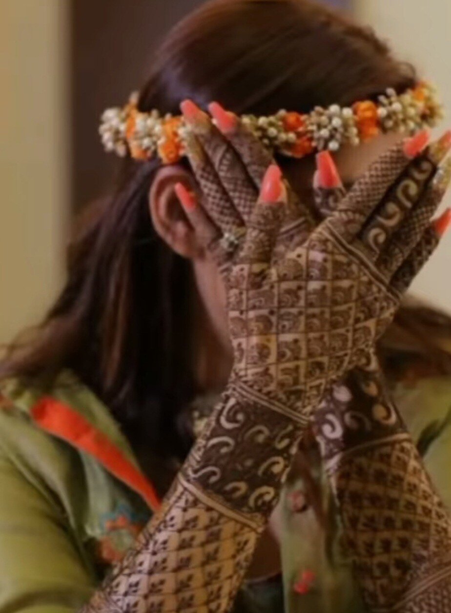 Mahendi Artist