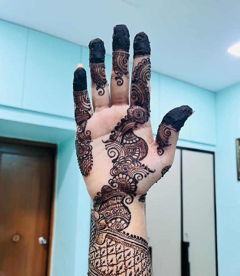 Unnati Mehndi Art