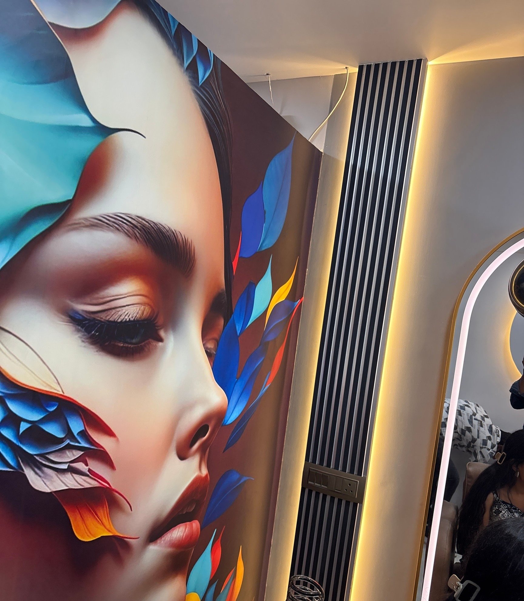 Decent The Beauty Studio