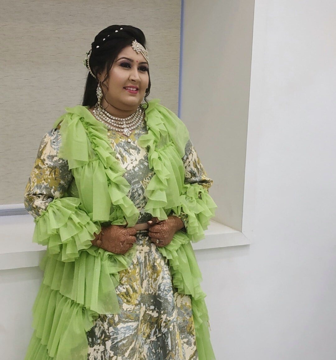 Binal Mehta Makeover Salon & Academy