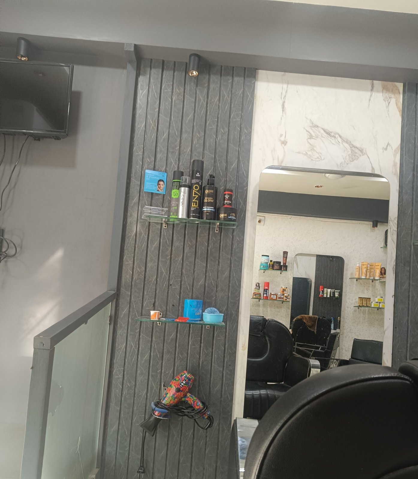 Sun Beauty Salon (Unisex)