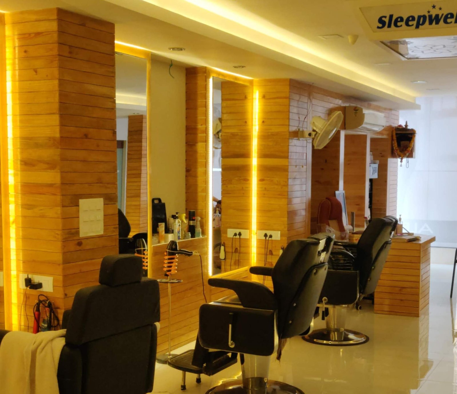 The Kumar Salon
