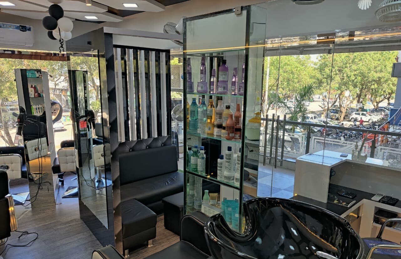 Unlock The Salon