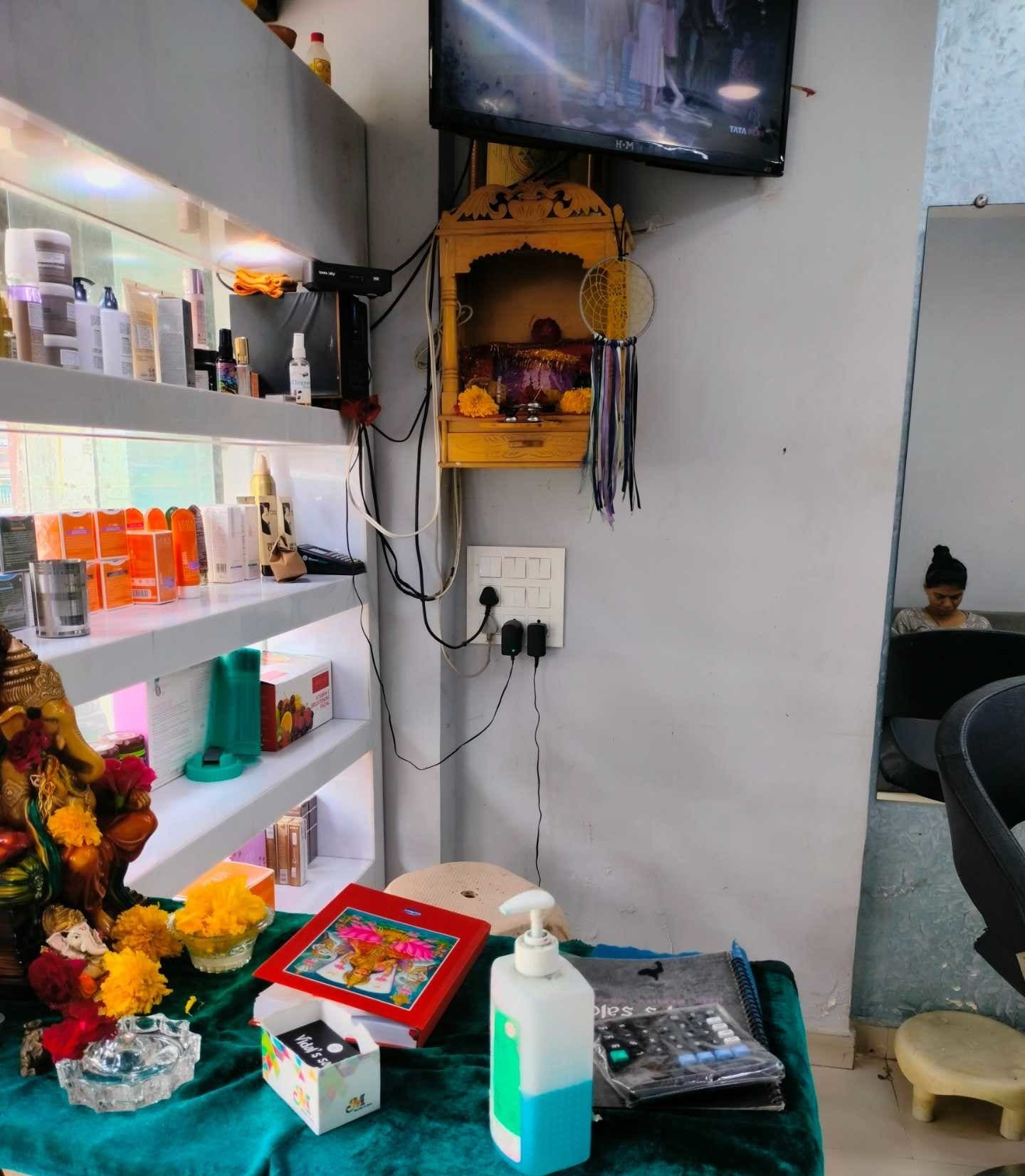 Vidal's Unisex Salon