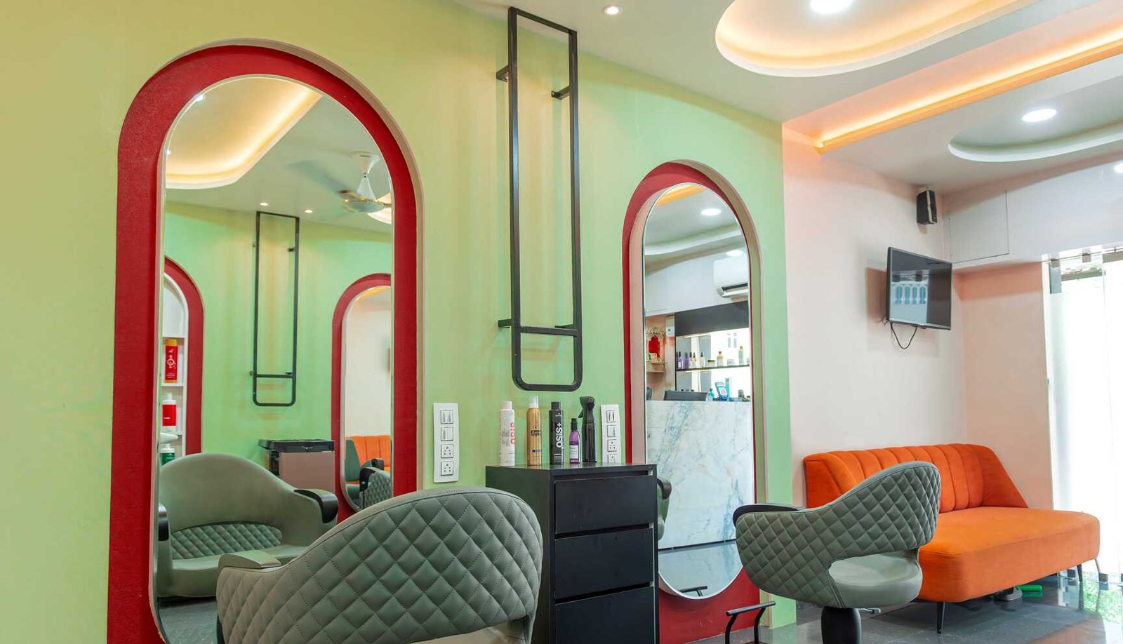 Creative Ladies Salon & Academy