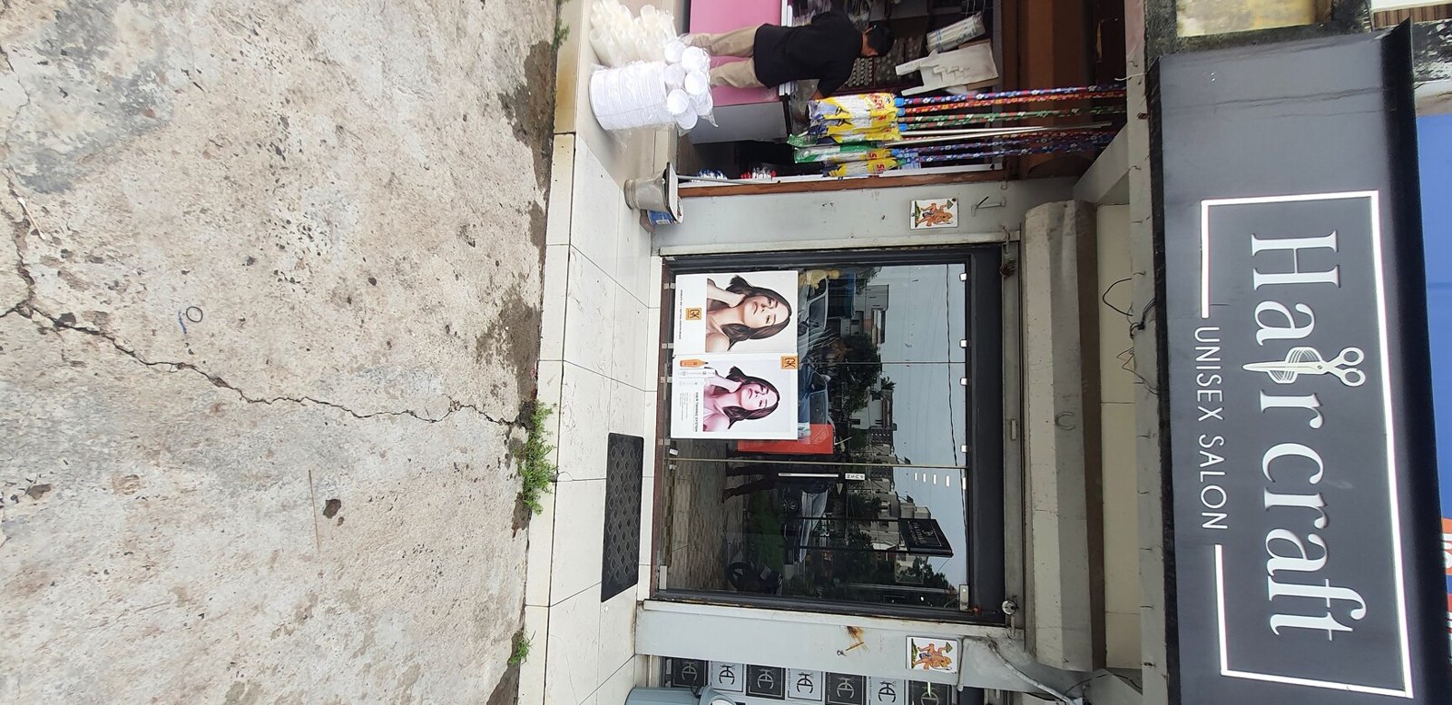 Haircraft Unisex Salon