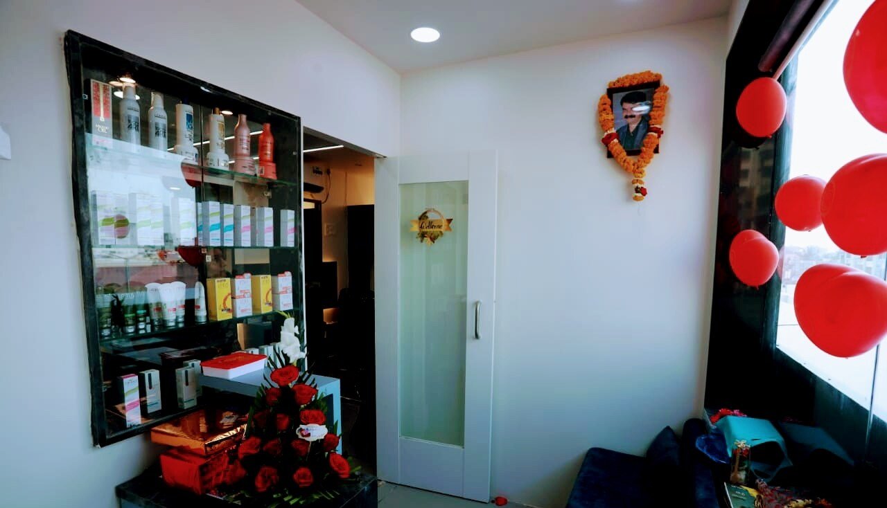 Aarika Beauty Salon & Academy