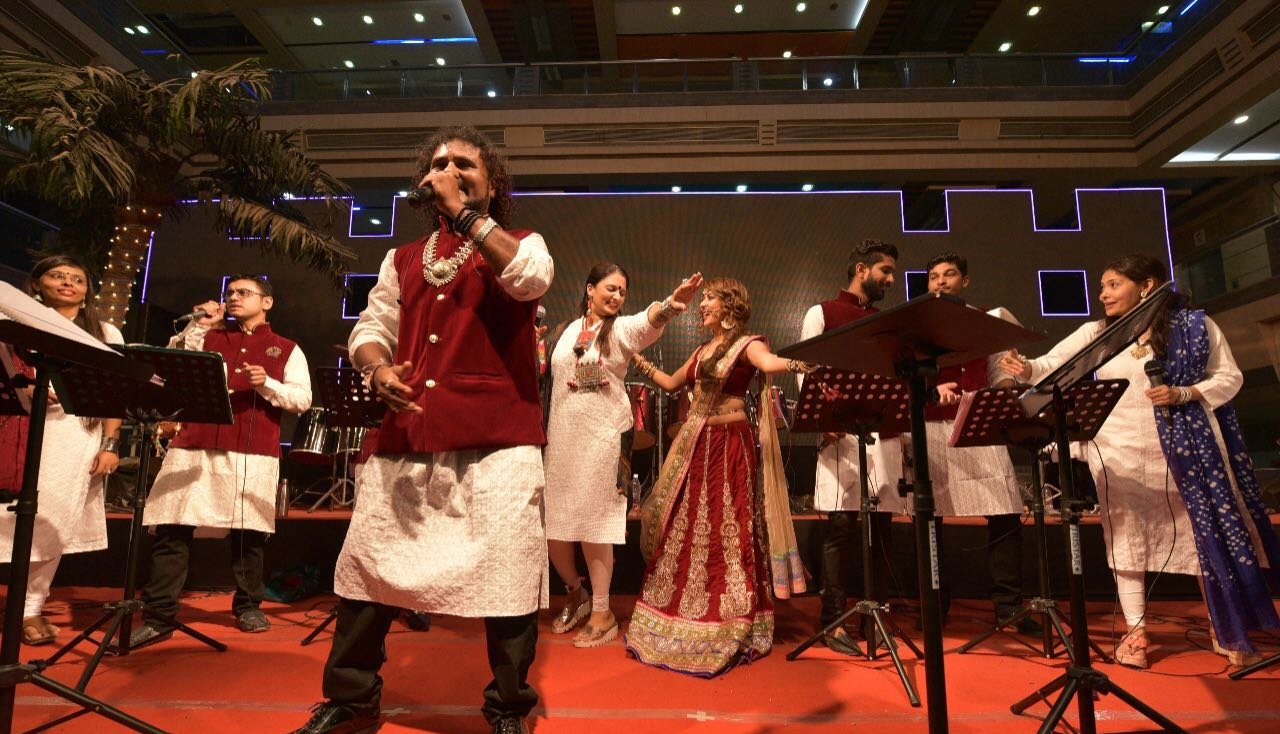Crazy Beats Orchestras And Honey Events
