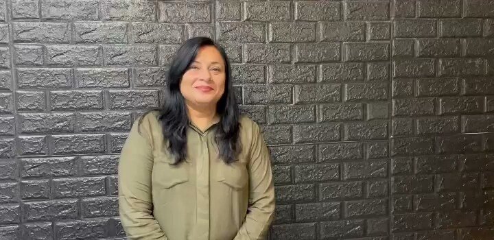 Dharma's Charming Beauty Salon