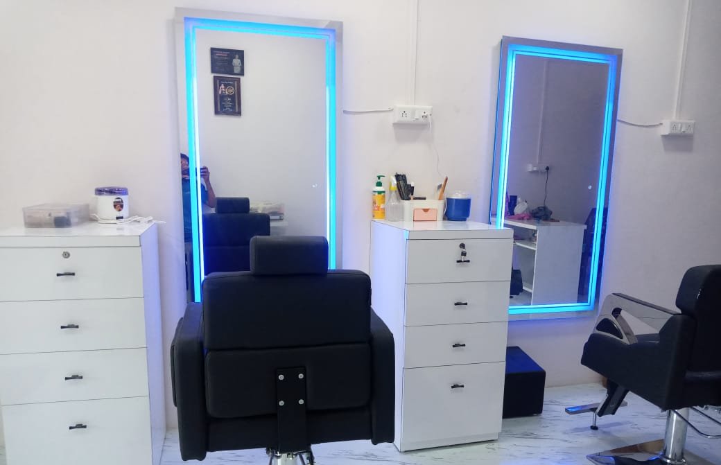 Vaibhavi Makeover & Nail Art Studio