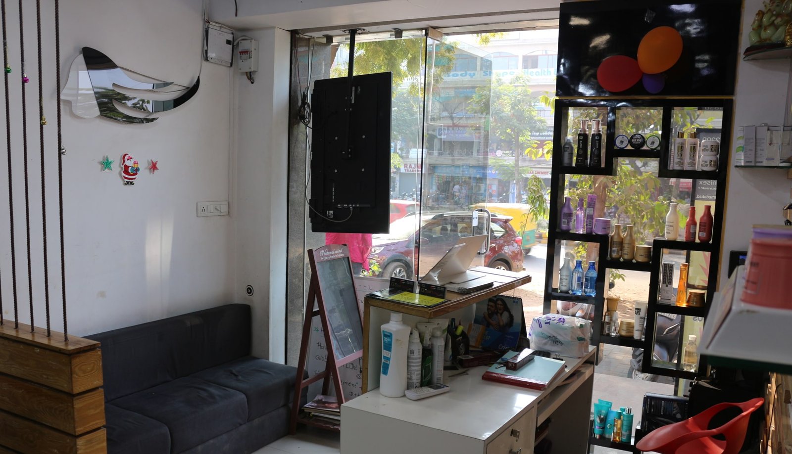Gozel Salons