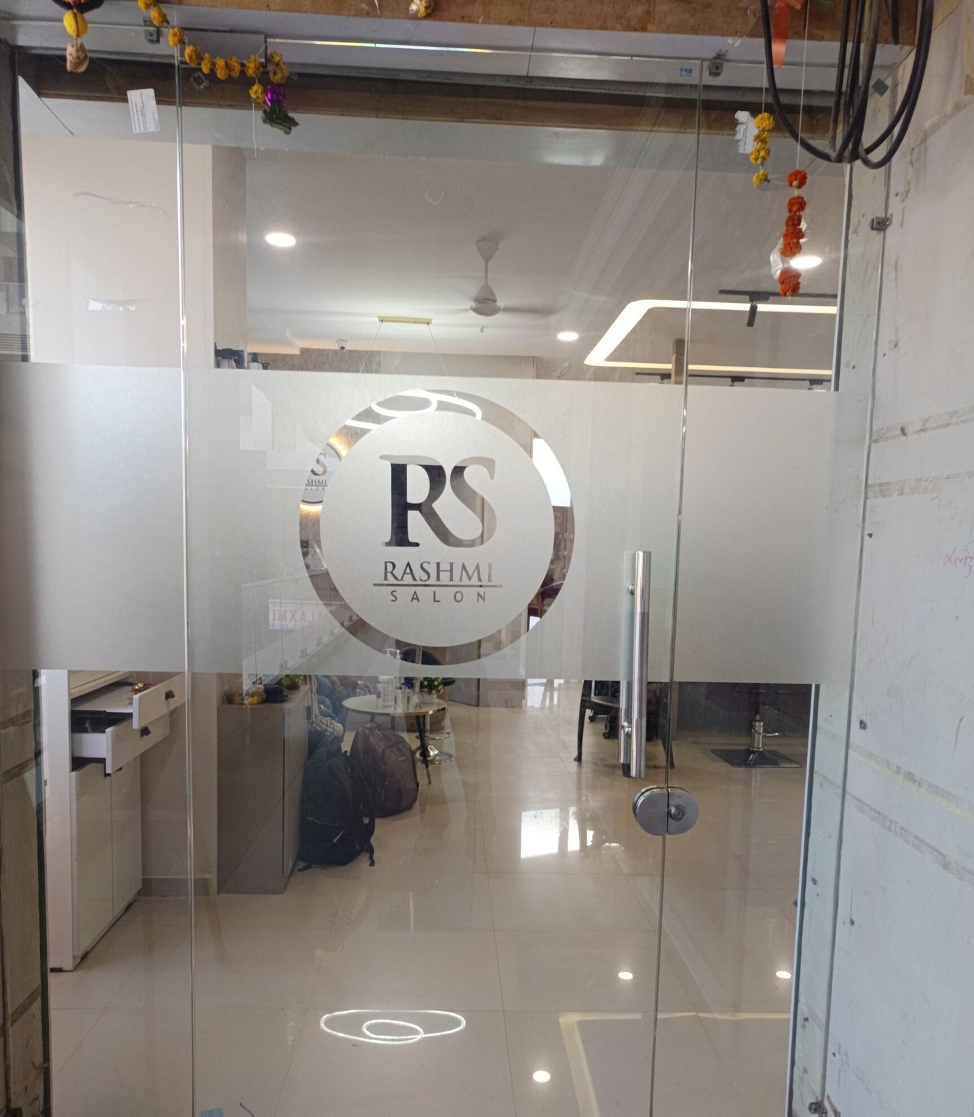 Rashmi Saloon