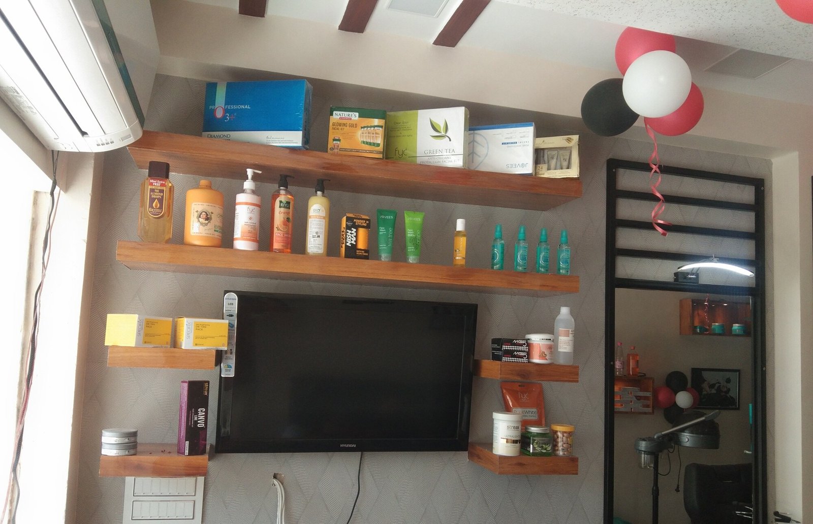 Royal Hair & Beauty Salon