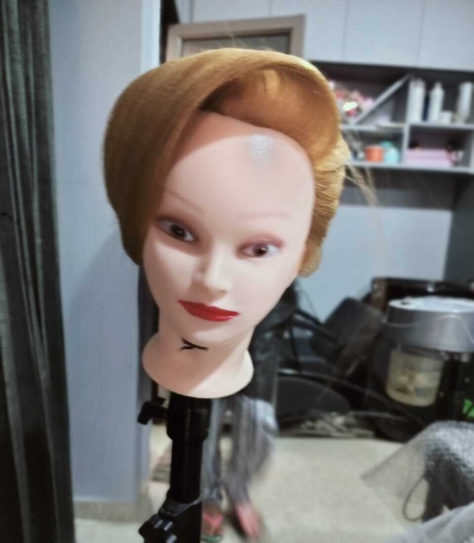 Dazzle Makeup & Hair Studio (only For Female)