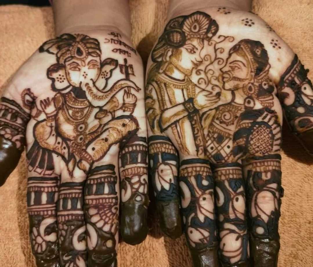 Tapasya Mehndi Artist