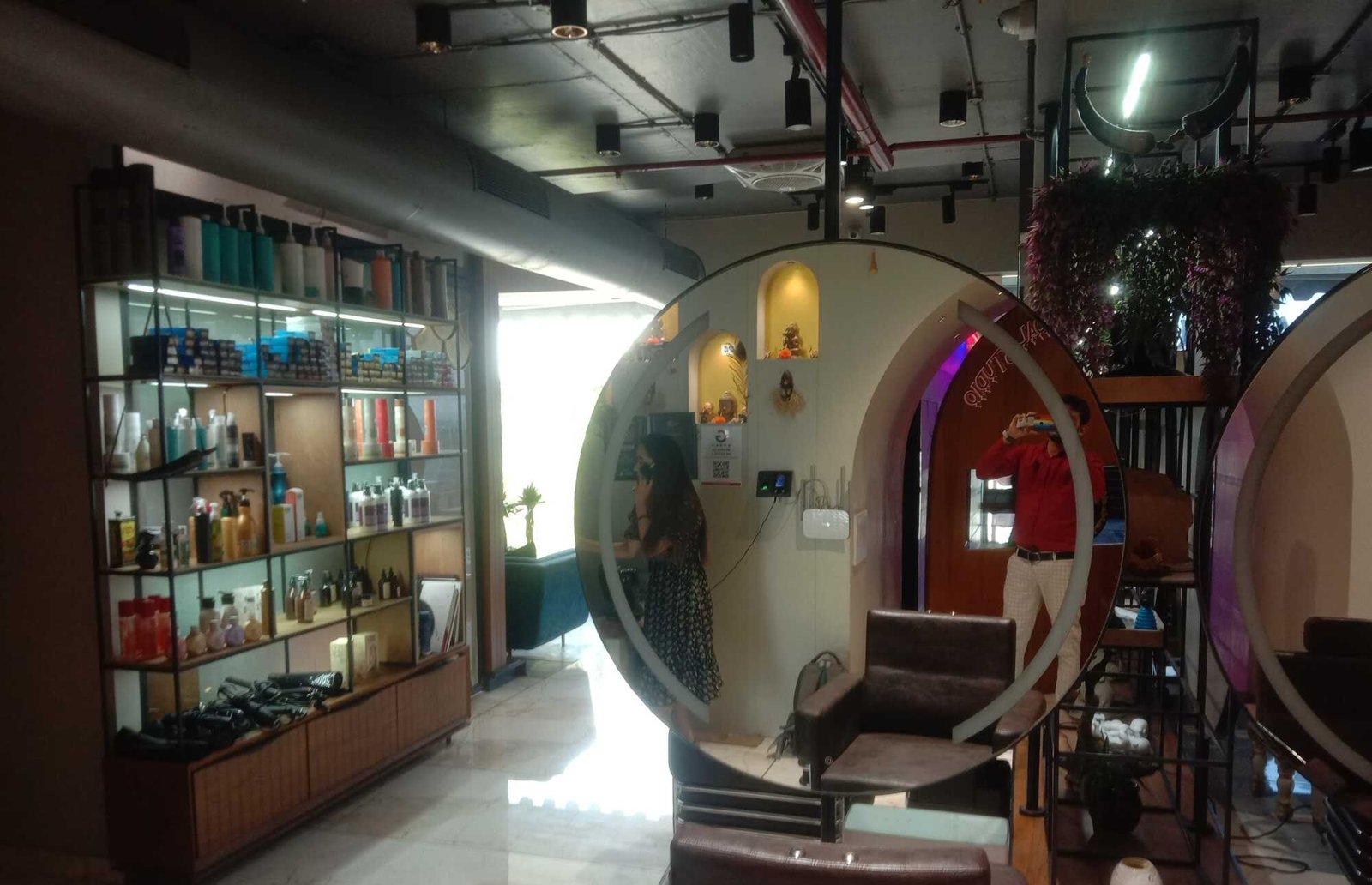 A Luxury Salon