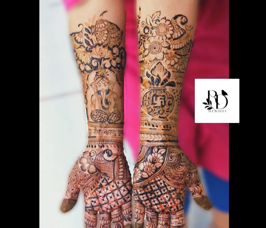 Rinal Designer Mehndi