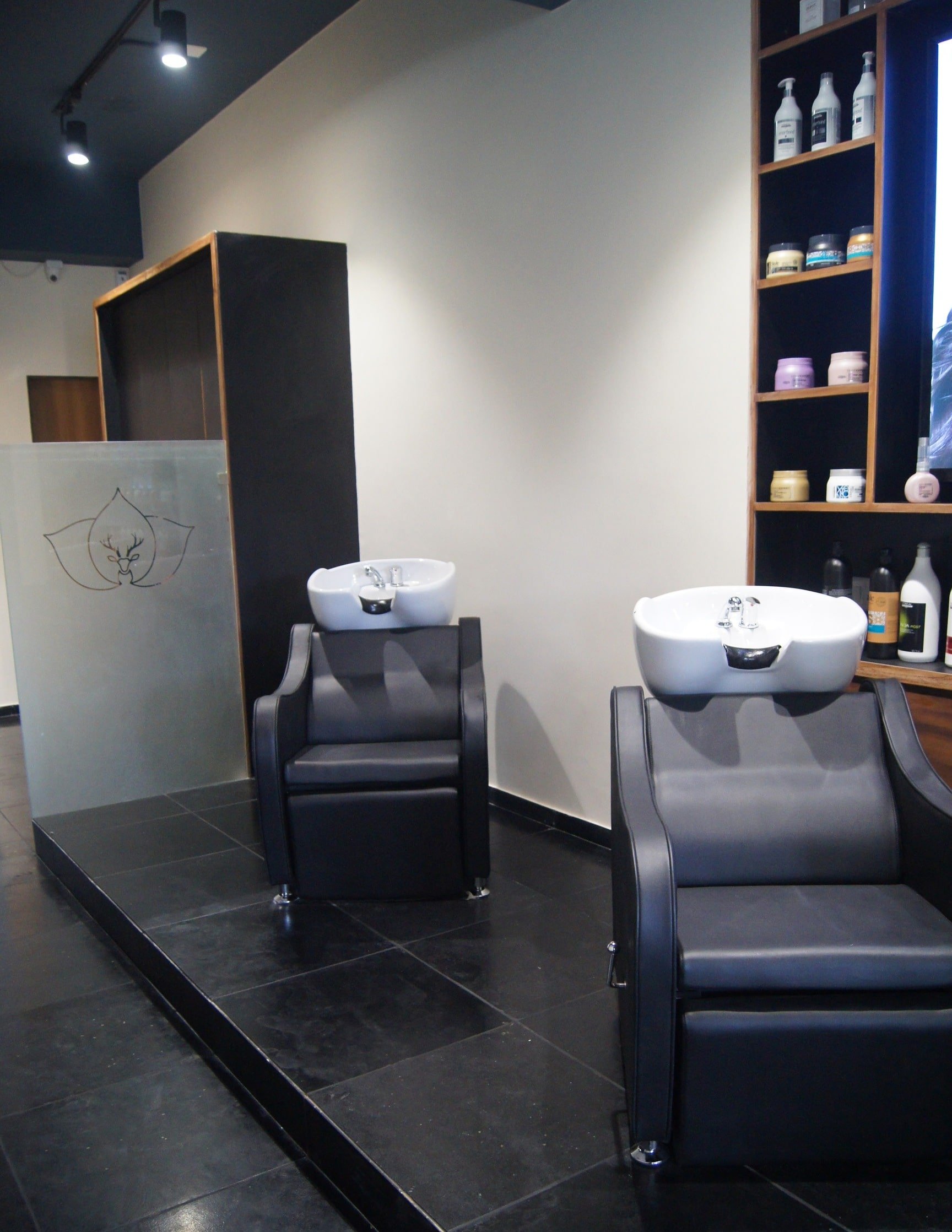 Melange The Salon