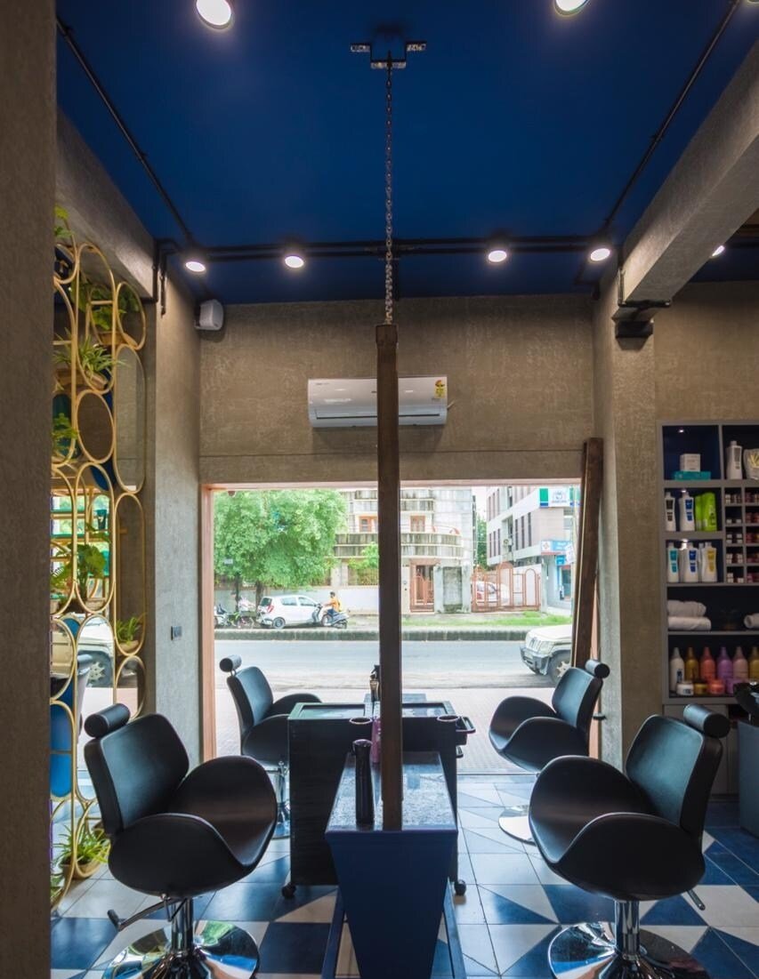 Salon 25 By Keta & Tulsi