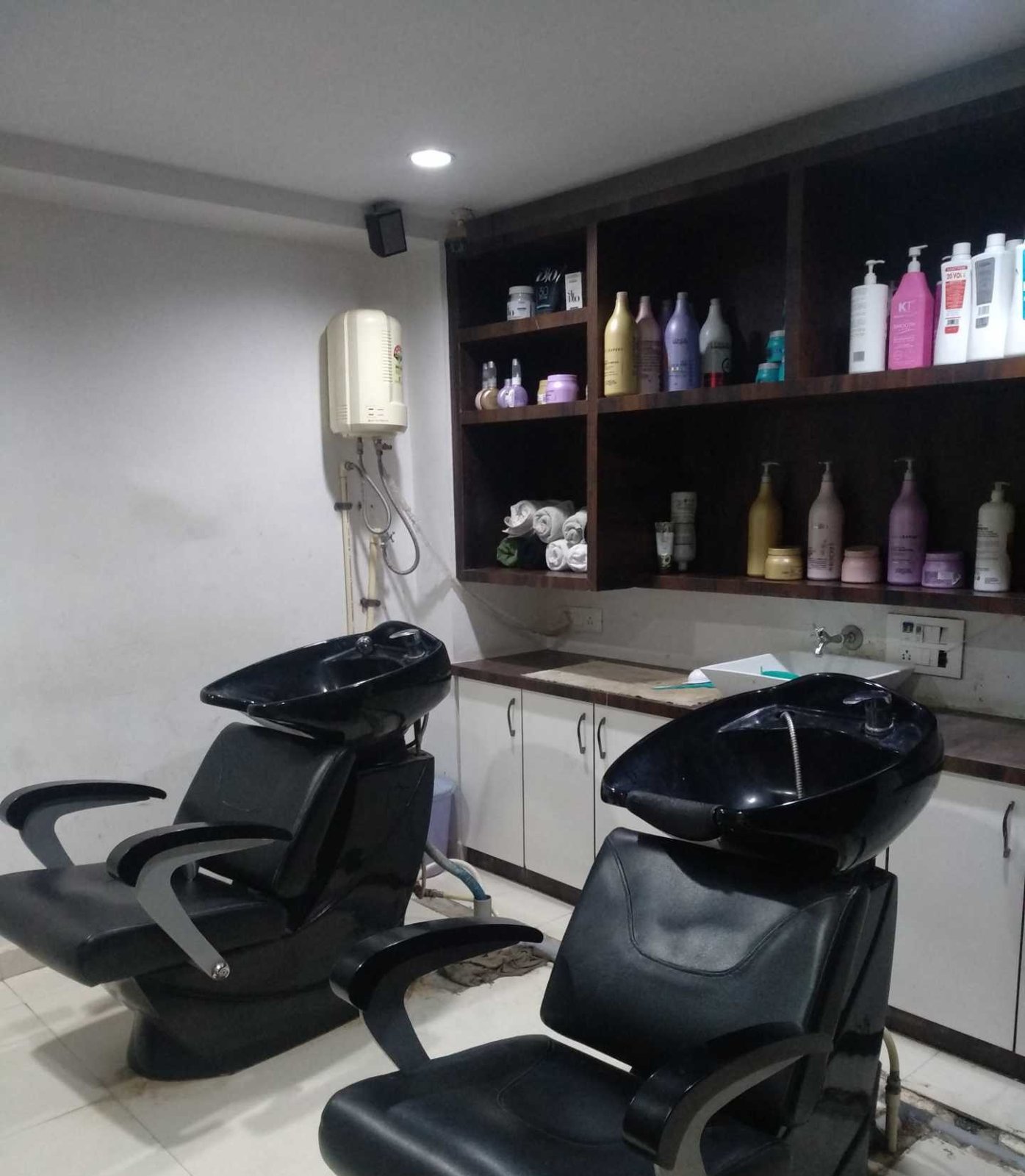 Viddal Salon